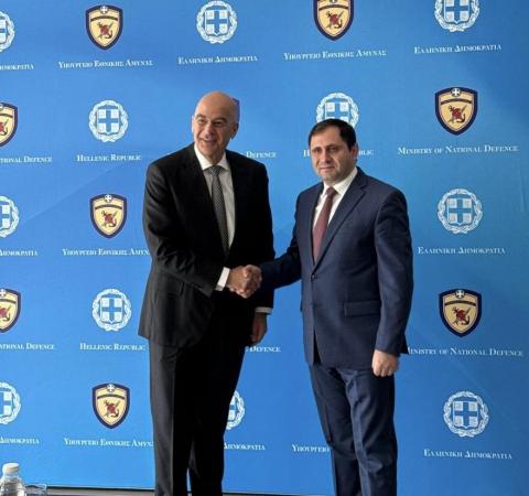 Armenian Defense Minister meets Greek counterpart