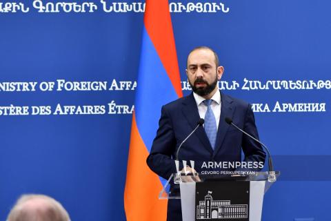 Խնդիրներ կան, բայց ՀՀ-ն չի պատրաստվում վերաֆորմատավորել ՌԴ-ի հետ հարաբերությունները․ Միրզոյան