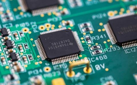 Белый дом запретил ряду американских компаний продавать технологии Китаю