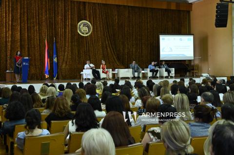 Стартовала педагогическая конференция «Учитель-новатор — сильное государство», ставшая площадкой для обсуждения важных вопросов в сфере образования